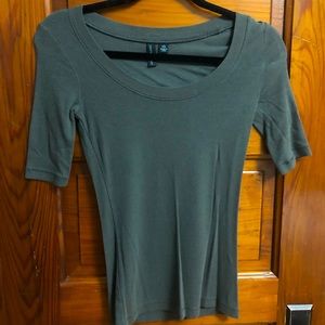 Grey XS top